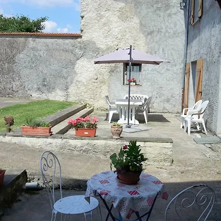 Le Malmeix 度假居 Gerbecourt